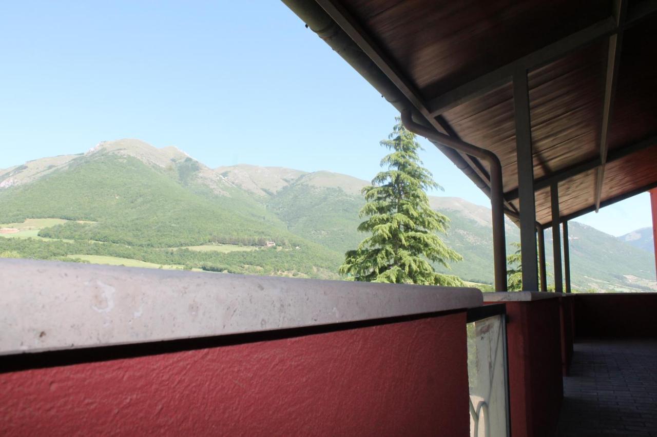 B&B La Casa Di Sirio นอร์ชา ภายนอก รูปภาพ